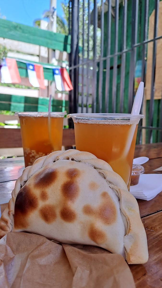 El Rancho De Don Chelo (Empanadas Peñaflor)-7